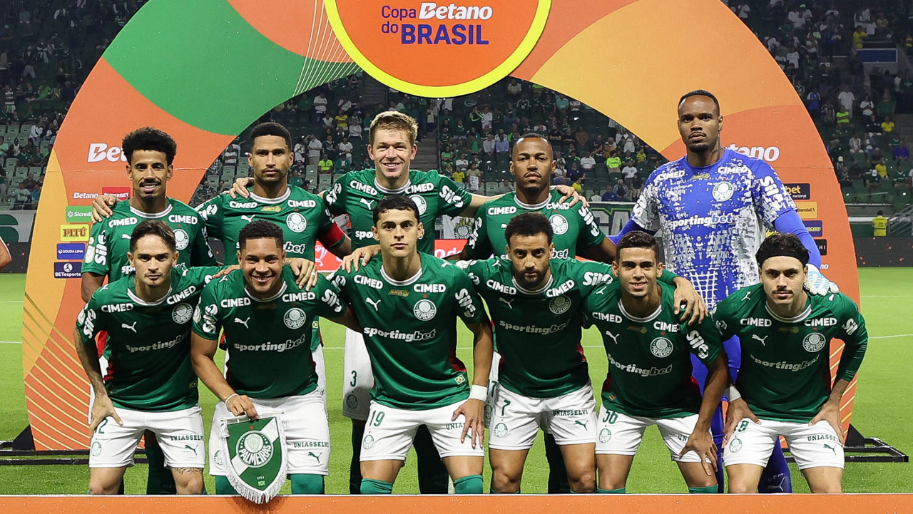 O jogador Murilo, da SE Palmeiras, em jogo contra a equipe do EC Jacuipense, durante partida válida pela quinta rodada, da Copa do Brasil, na arena Allianz Parque.